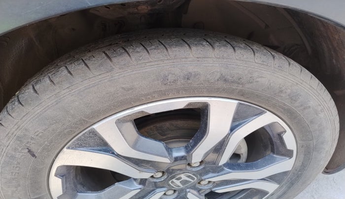 2017 Honda WR-V 1.5L I-DTEC VX MT, Diesel, Manual, 1,15,619 km, tyre