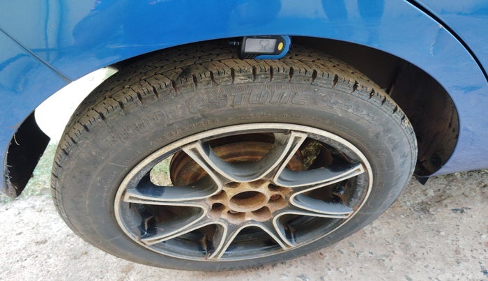 2010 Chevrolet Beat LS PETROL, Petrol, Manual, 95,523 km, tyre