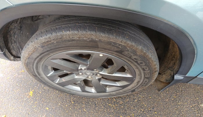 2023 Tata Safari XTA PLUS, Diesel, Automatic, 22,740 km, tyre