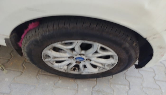 2015 Ford Ecosport TITANIUM 1.5L PETROL AT, Petrol, Automatic, 87,195 km, tyre