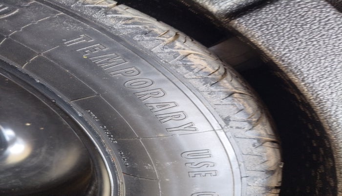 2015 Audi Q3 35 TDI Quattro, Diesel, Automatic, 1,68,442 km, tyre