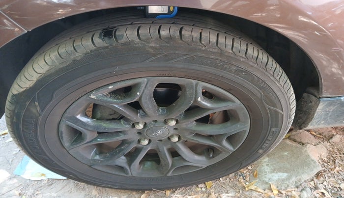 2015 Ford Ecosport TITANIUM 1.5L DIESEL, Diesel, Manual, 78,288 km, tyre