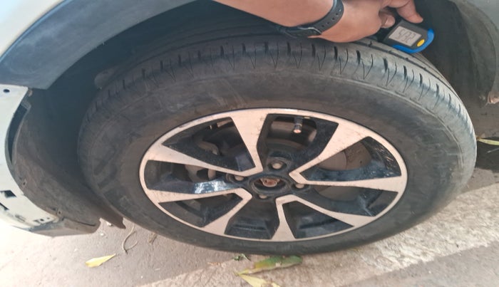 2020 Tata NEXON XZ PLUS PETROL, Petrol, Manual, 59,348 km, tyre