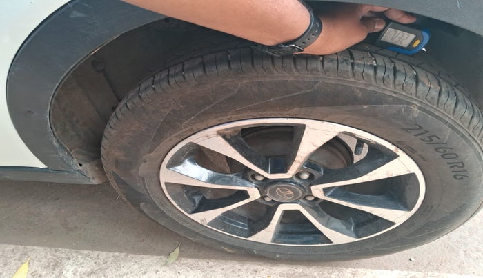 2020 Tata NEXON XZ PLUS PETROL, Petrol, Manual, 59,348 km, tyre