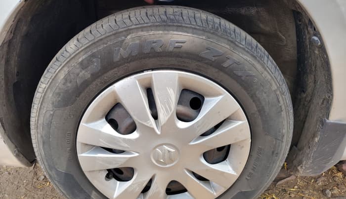 2013 Maruti Swift Dzire VDI, Diesel, Manual, 89,214 km, tyre