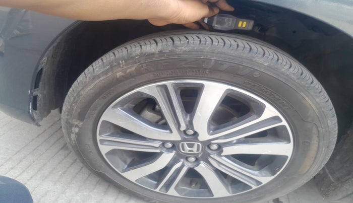 2024 Honda Amaze 1.2L I-VTEC VX, Petrol, Manual, 12,277 km, tyre