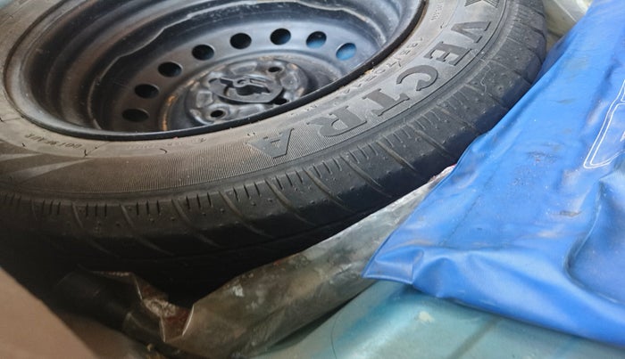 2016 Maruti Celerio ZXI, Petrol, Manual, 70,310 km, tyre