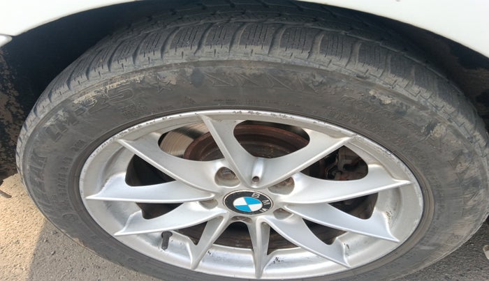 2011 BMW 3 Series 320d, Diesel, Automatic, 1,04,545 km, tyre