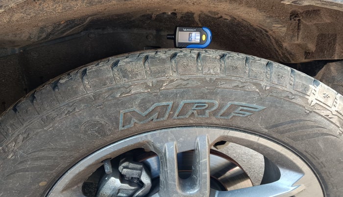 2024 Mahindra Thar LX P 2WD AT HT, Petrol, Automatic, 3,999 km, tyre