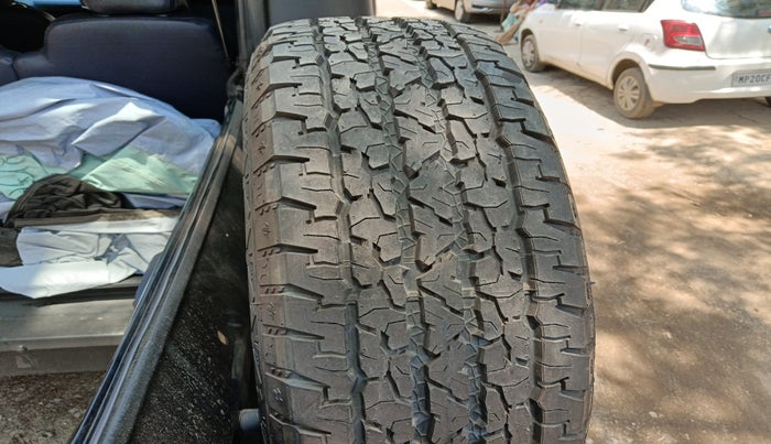 2024 Mahindra Thar LX P 2WD AT HT, Petrol, Automatic, 3,999 km, tyre