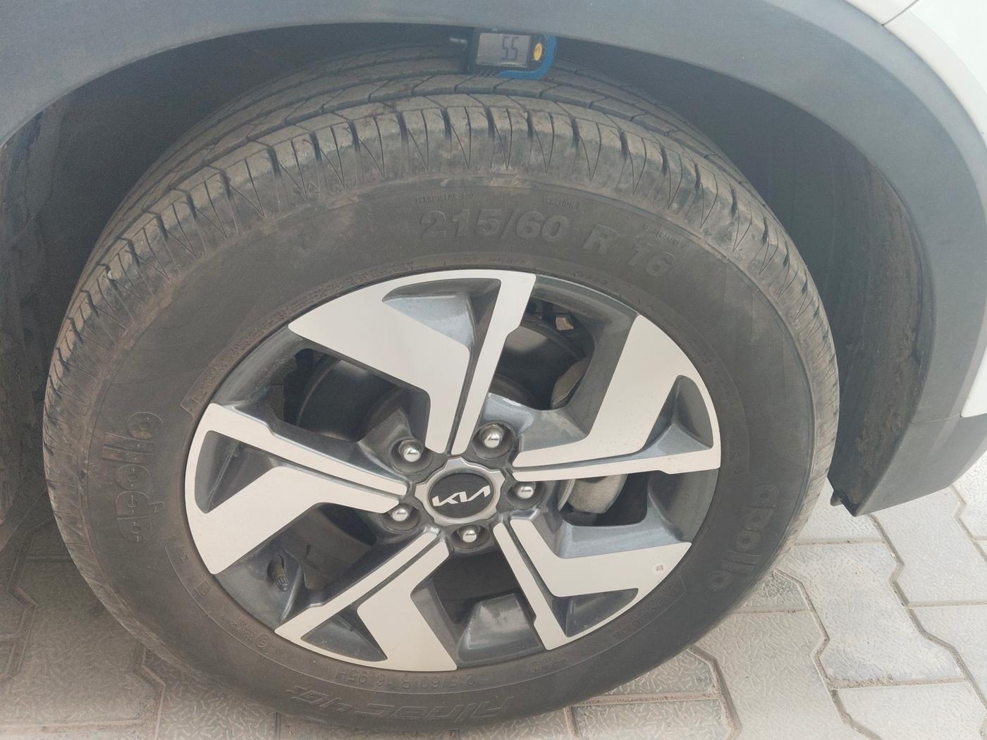 2023 KIA SONET HTX 1.0 DCT, Petrol, Automatic, 12,193 km, tyre