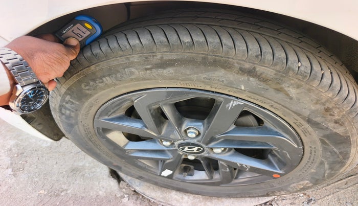 2021 Hyundai GRAND I10 NIOS SPORTZ 1.2 KAPPA VTVT CNG, Petrol, Manual, 51,955 km, tyre