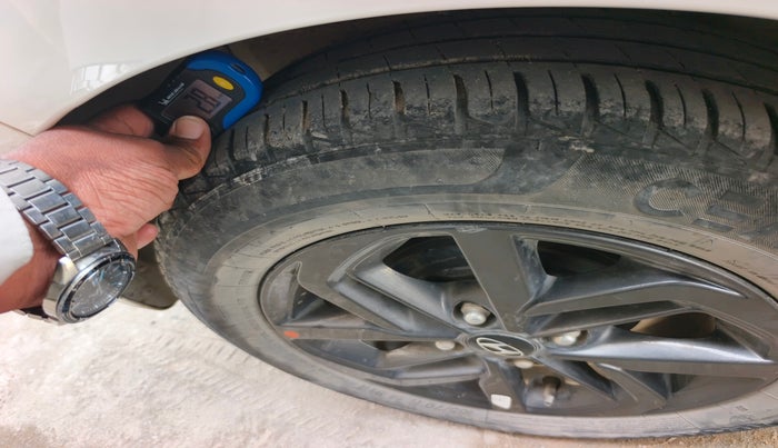 2021 Hyundai GRAND I10 NIOS SPORTZ 1.2 KAPPA VTVT CNG, Petrol, Manual, 51,955 km, tyre