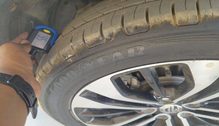 2022 MG HECTOR SHARP 2.0 DIESEL, Diesel, Manual, 24,970 km, tyre