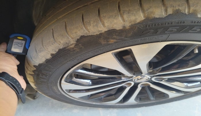 2022 MG HECTOR SHARP 2.0 DIESEL, Diesel, Manual, 24,970 km, tyre