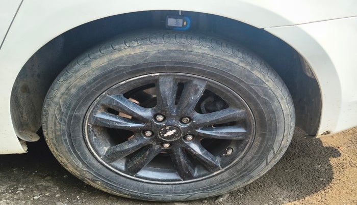 2013 Chevrolet Cruze LTZ, Diesel, Manual, 72,382 km, tyre