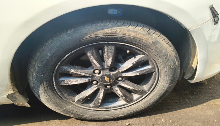 2013 Chevrolet Cruze LTZ, Diesel, Manual, 72,382 km, tyre