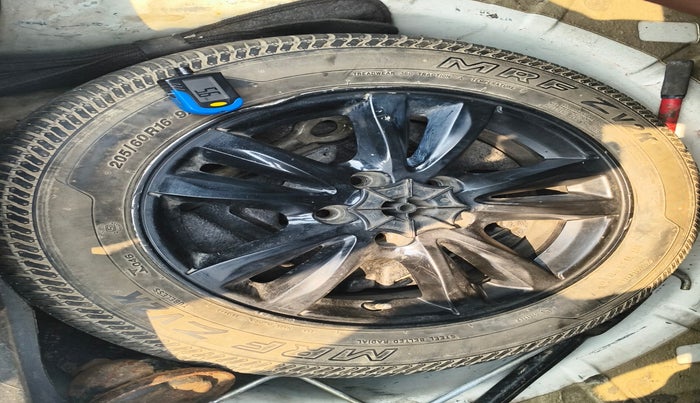 2013 Chevrolet Cruze LTZ, Diesel, Manual, 72,382 km, tyre