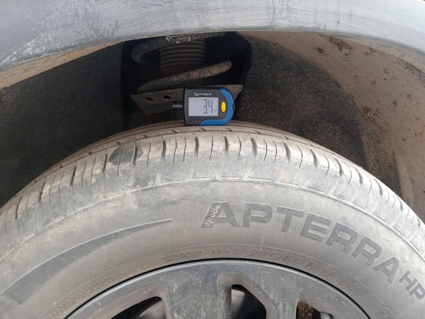 2022 Tata Harrier XT Plus 2.0Lkryotec halo Dark Edition, Diesel, Manual, 53,406 km, tyre
