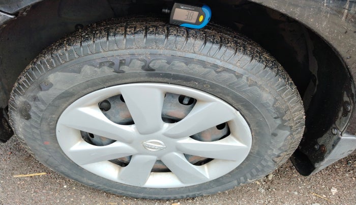 2012 Nissan Sunny XL DIESEL, Diesel, Manual, 97,819 km, tyre