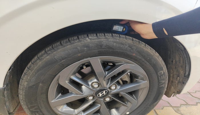 2021 Hyundai GRAND I10 NIOS SPORTZ 1.2 KAPPA VTVT CNG, Petrol, Manual, 35,464 km, tyre