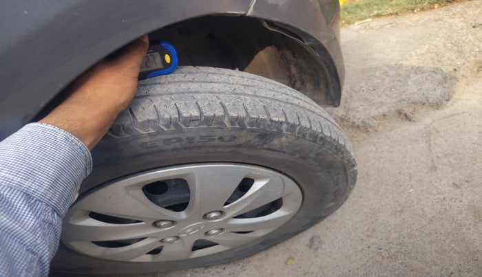 2010 Hyundai i10 SPORTZ 1.2, Petrol, Manual, 68,867 km, tyre