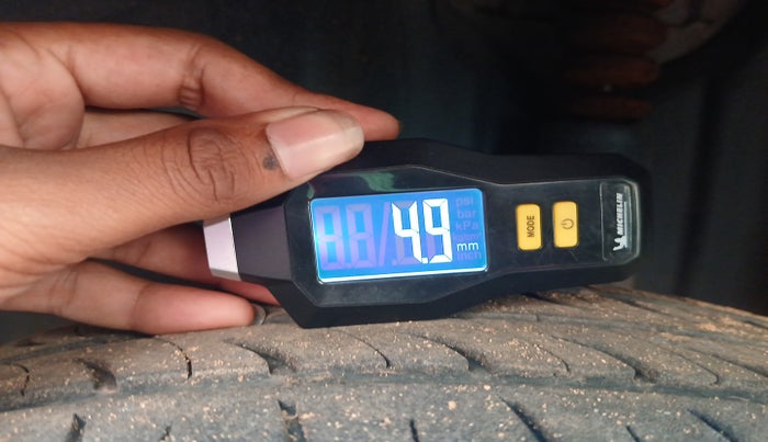 2019 Skoda Rapid STYLE 1.6 MPI, Petrol, Manual, 92,513 km, tyre