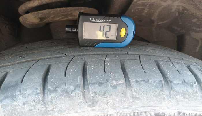 2023 MG HECTOR SHARP PRO 1.5 TURBO MT PETROL, Petrol, Manual, 27,204 km, tyre