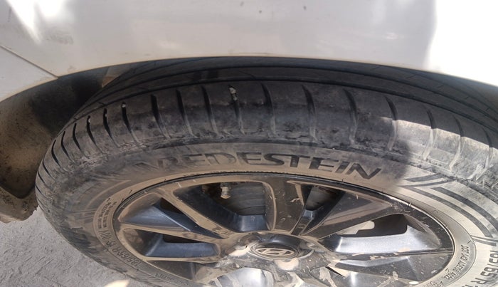 2019 Hyundai Elite i20 SPORTZ PLUS 1.2, Petrol, Manual, 72,384 km, tyre