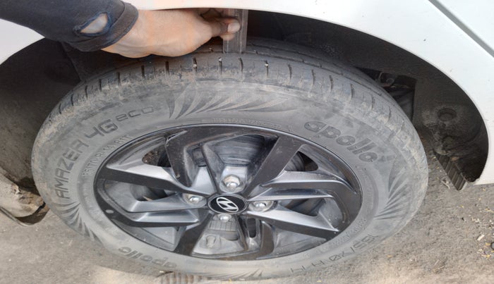 2021 Hyundai GRAND I10 NIOS SPORTZ AMT 1.2 KAPPA VTVT, Petrol, Automatic, 20,958 km, tyre