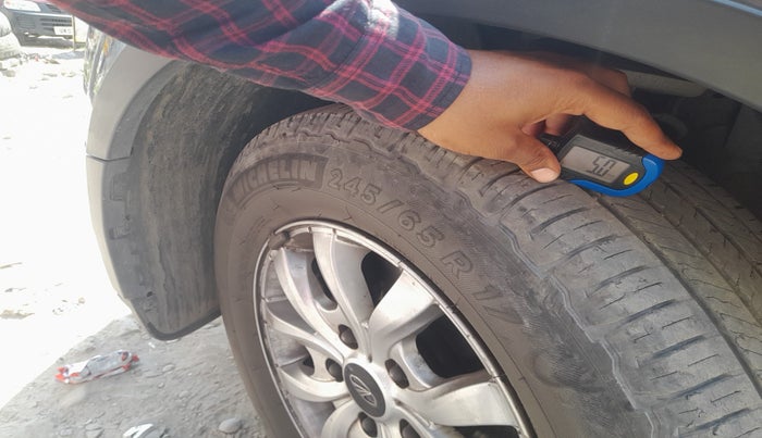 2018 Mahindra XUV500 W10 AT 1.99, Diesel, Automatic, 86,710 km, tyre