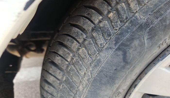 2011 Maruti Swift VDI, Diesel, Manual, 85,066 km, tyre