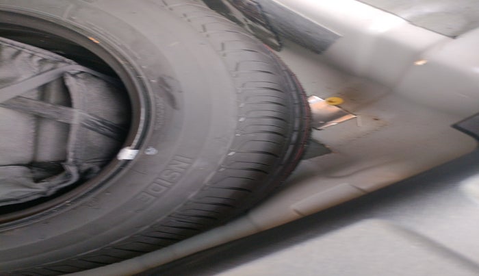 2024 Tata NEXON SMART 1.2 PETROL, Petrol, Manual, 13,237 km, tyre