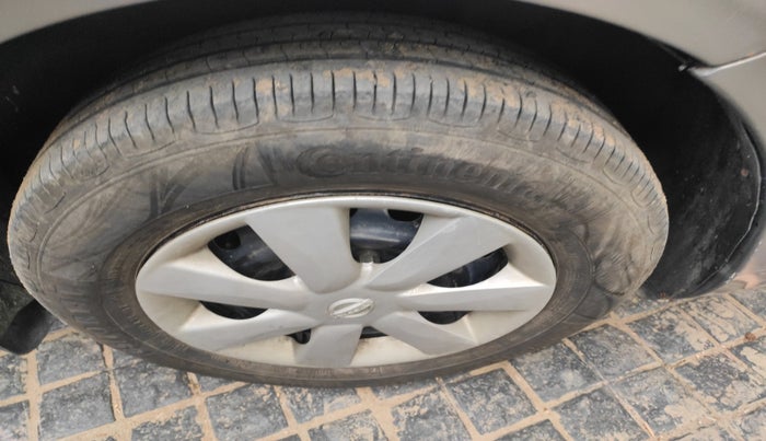 2012 Nissan Sunny XL DIESEL, Diesel, Manual, 1,09,020 km, tyre