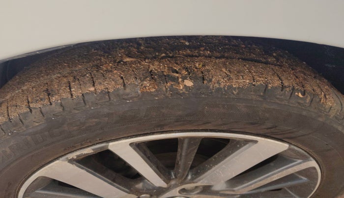 2022 Honda City 1.5L I-VTEC ZX CVT, Petrol, Automatic, 79,303 km, tyre