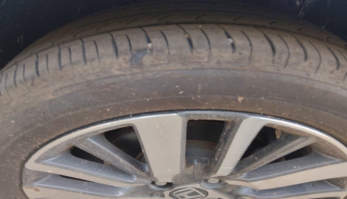 2022 Honda City 1.5L I-VTEC ZX CVT, Petrol, Automatic, 79,303 km, tyre