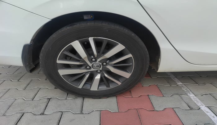 2021 Honda City 1.5L I-VTEC ZX CVT, Petrol, Automatic, 47,177 km, tyre