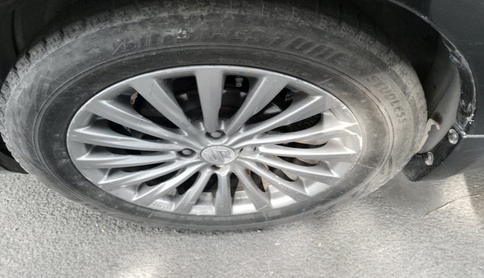 2016 Maruti Ciaz ZDI+ SHVS, Diesel, Manual, 92,628 km, tyre