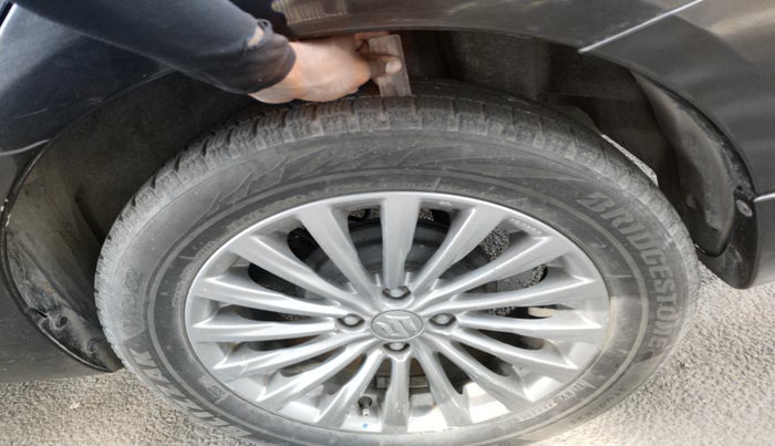 2016 Maruti Ciaz ZDI+ SHVS, Diesel, Manual, 92,628 km, tyre