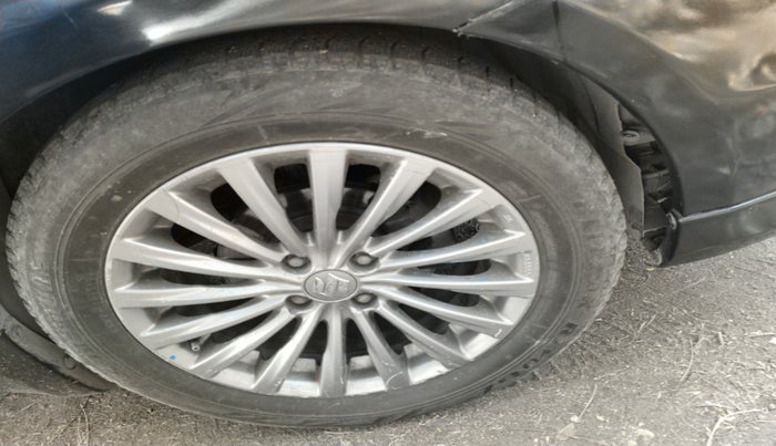 2016 Maruti Ciaz ZDI+ SHVS, Diesel, Manual, 92,628 km, tyre