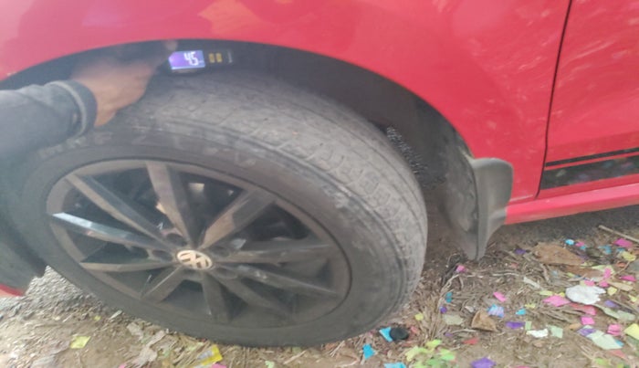 2018 Volkswagen Polo HIGHLINE PLUS 1.0 16 ALLOY, Petrol, Manual, 27,394 km, tyre