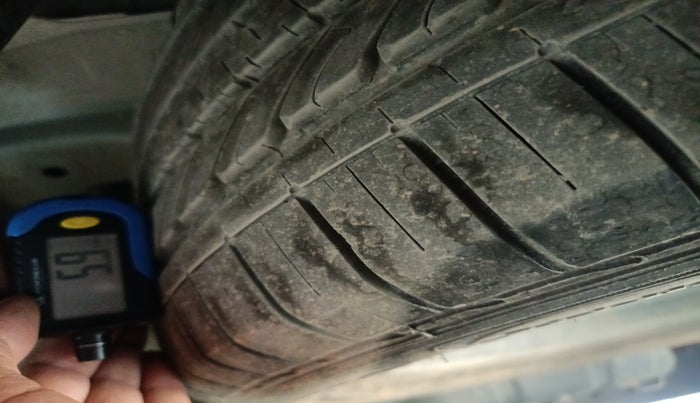 2020 MG HECTOR SMART 2.0 DIESEL, Diesel, Manual, 1,35,000 km, tyre