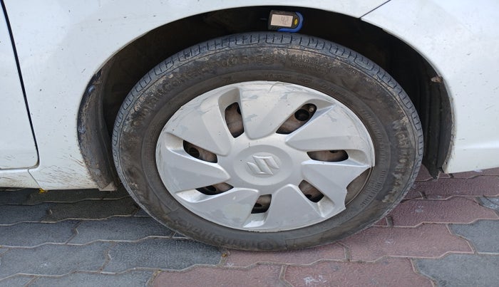 2019 Maruti Celerio VXI CNG, Petrol, Manual, 1,83,722 km, tyre