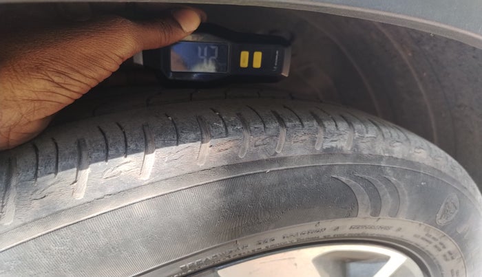 2021 KIA SONET HTX 1.0 DCT, Petrol, Automatic, 61,483 km, tyre