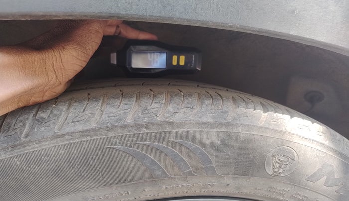 2021 KIA SONET HTX 1.0 DCT, Petrol, Automatic, 61,483 km, tyre