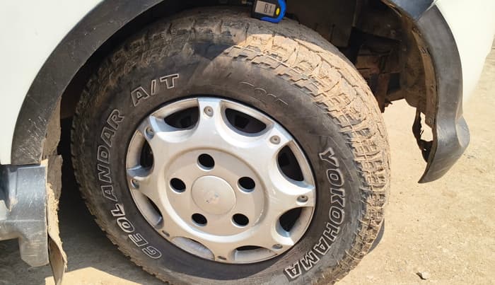 2012 Mahindra Xylo D4 BS-III, Diesel, Manual, 2,39,470 km, tyre