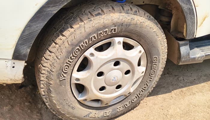 2012 Mahindra Xylo D4 BS-III, Diesel, Manual, 2,39,470 km, tyre