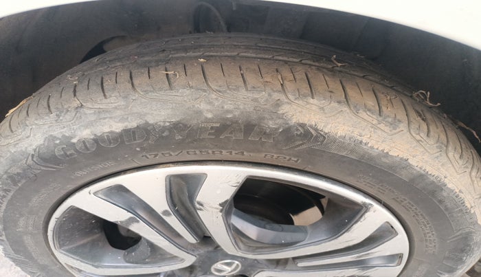 2022 Tata TIGOR XZ PLUS CNG, Petrol, Manual, 54,154 km, tyre
