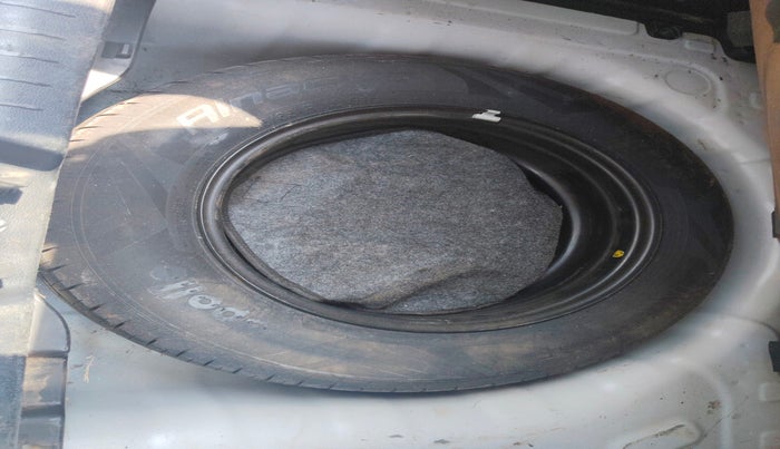 2020 Hyundai VENUE SX 1.0 TURBO IMT, Petrol, Manual, 94,663 km, tyre