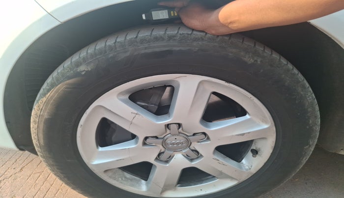 2015 Audi Q7 35 TDI S LINE QUATTRO, Diesel, Automatic, 97,781 km, tyre